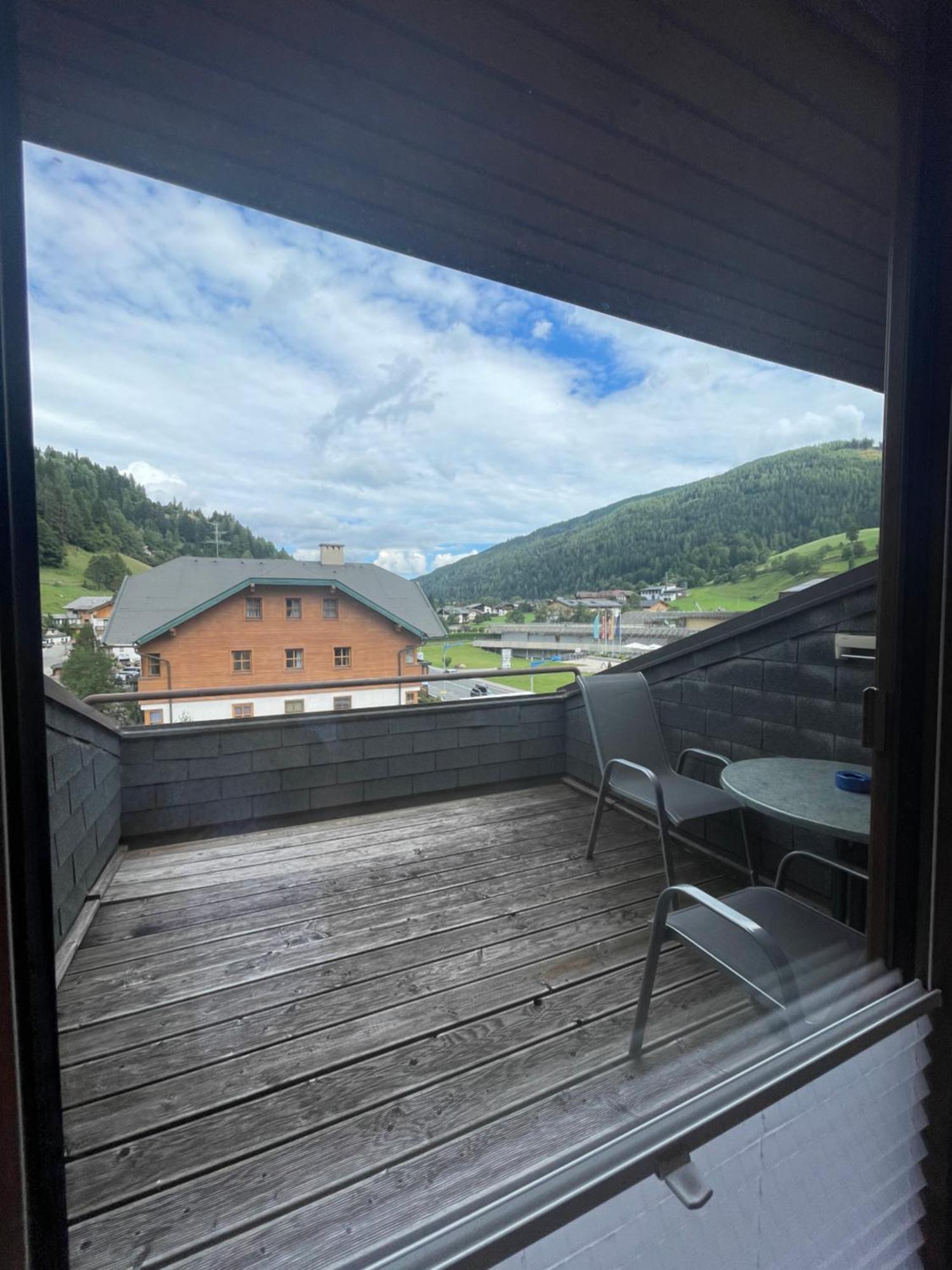 Restaurant-Pension Dorfwirt Bad Kleinkirchheim Eksteriør bilde